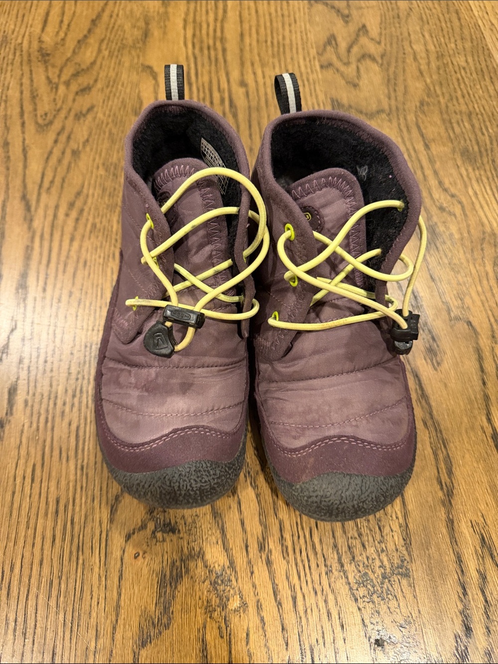 KEEN Kids- Howser 2 Quilted Mid Height Waterproof Comfy Durable in Plum Purple